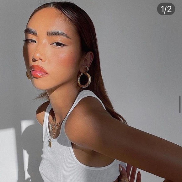 Goldweight NYC 407 Hoop - Picture 3 of 9